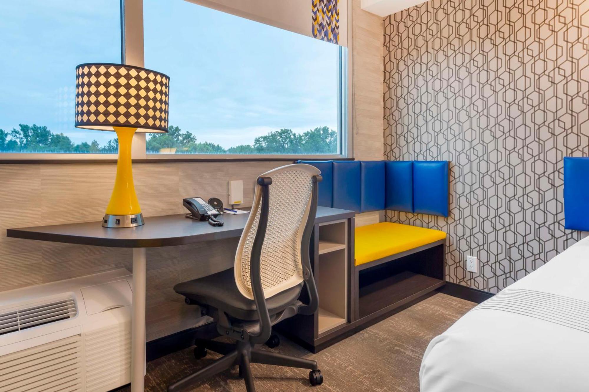 Glo Best Western Kanata Ottawa West Exterior foto