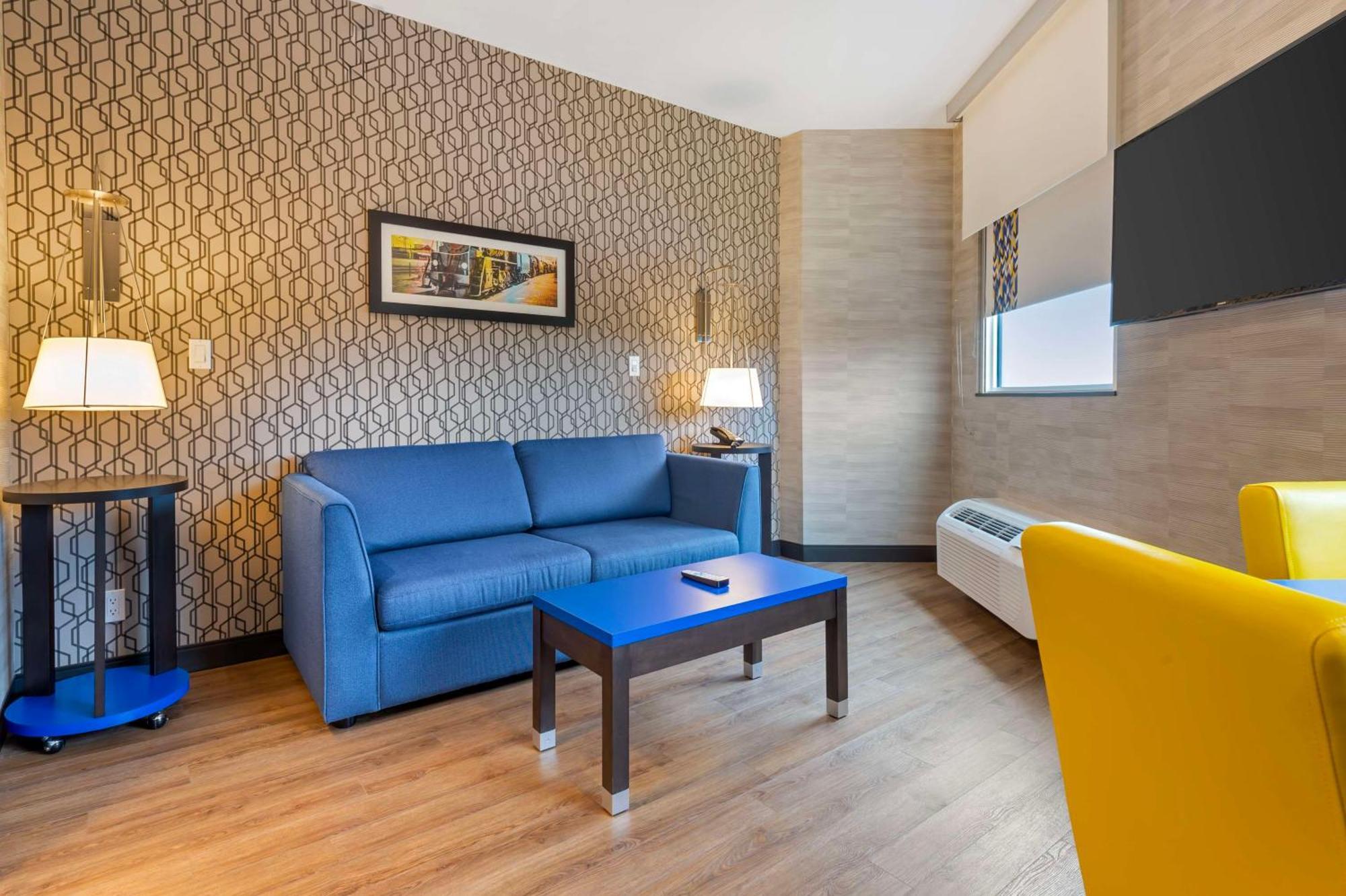 Glo Best Western Kanata Ottawa West Exterior foto