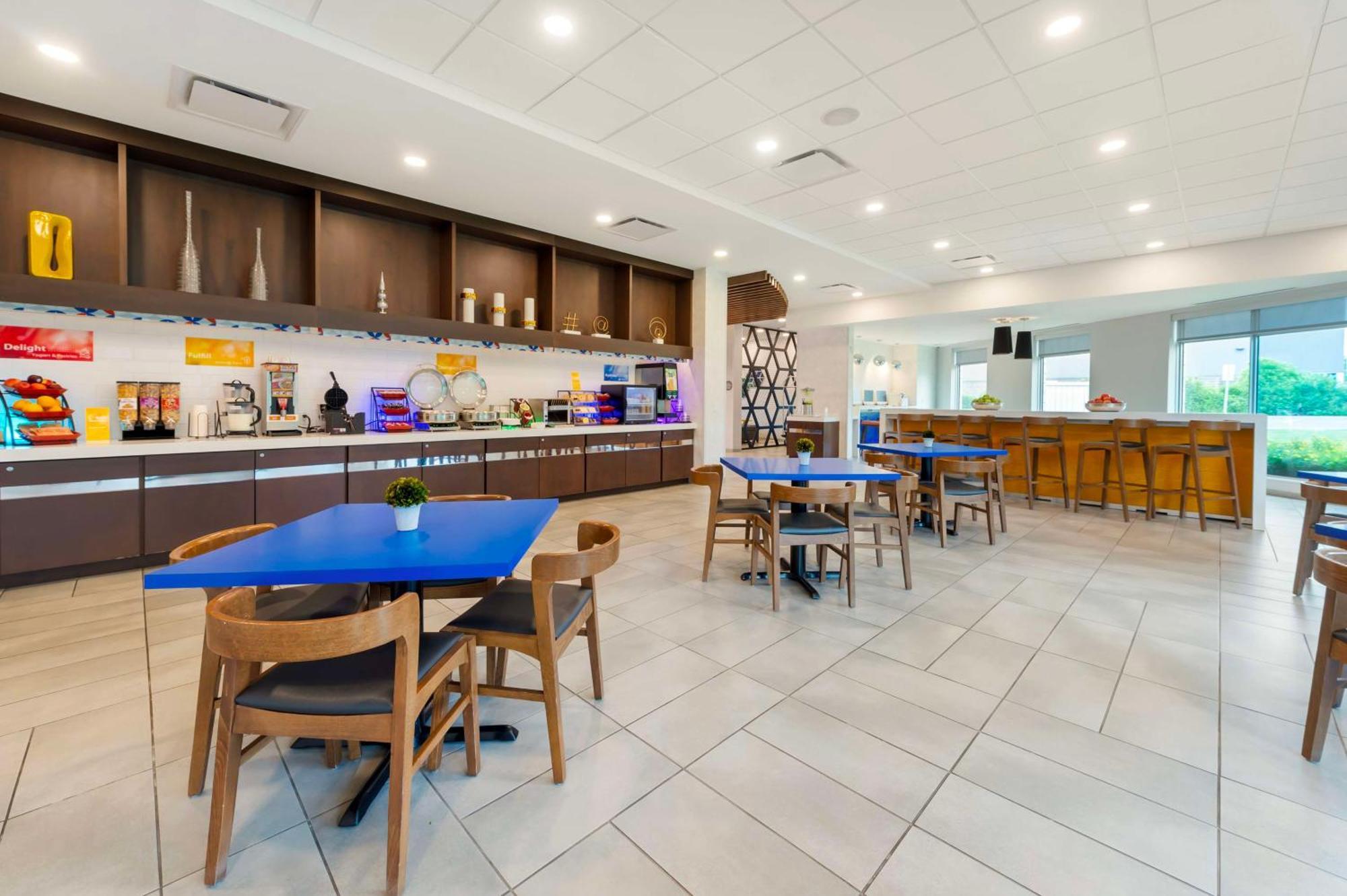 Glo Best Western Kanata Ottawa West Exterior foto